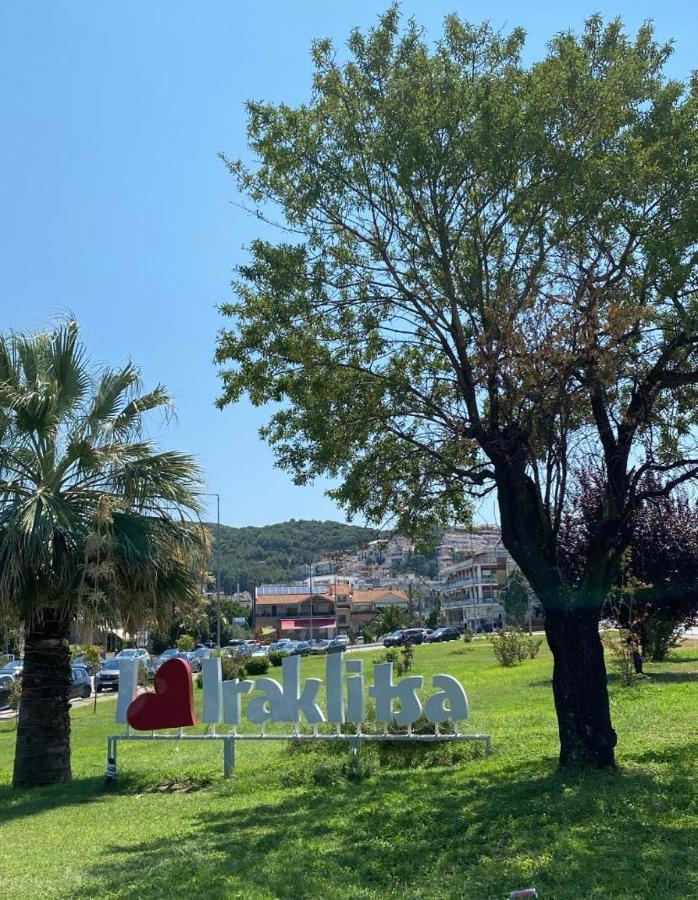 דירות Waterfront Studio Nea Iraklitsa מראה חיצוני תמונה